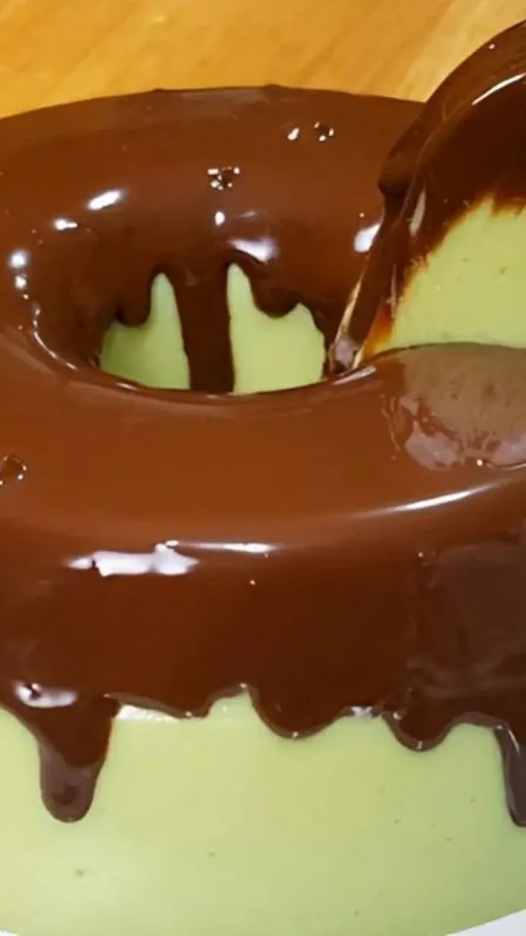 Pudim sem açúcar e com poucas calorias feito com um ingrediente que tem na fruteira
