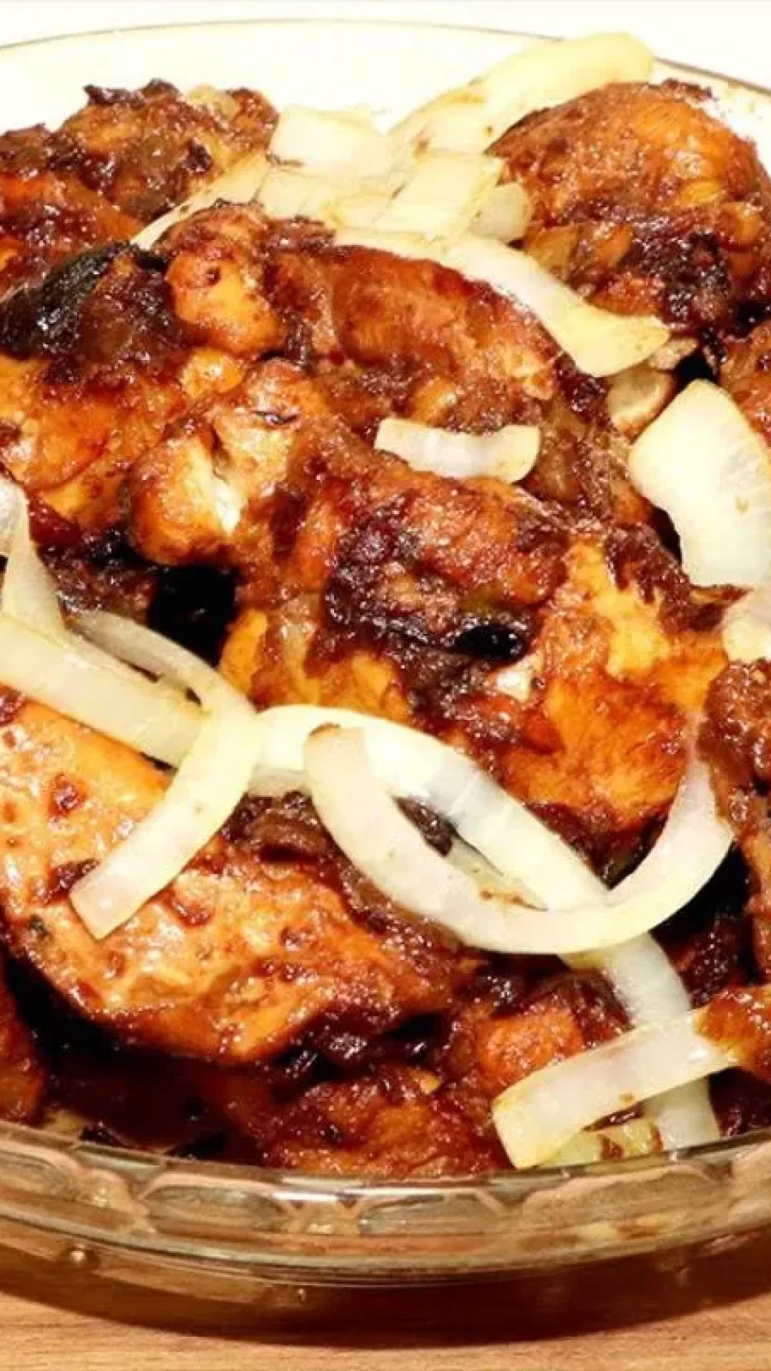 Quando você aprender a fazer frango na cebola não vai mais querer outra coisa no seu almoço