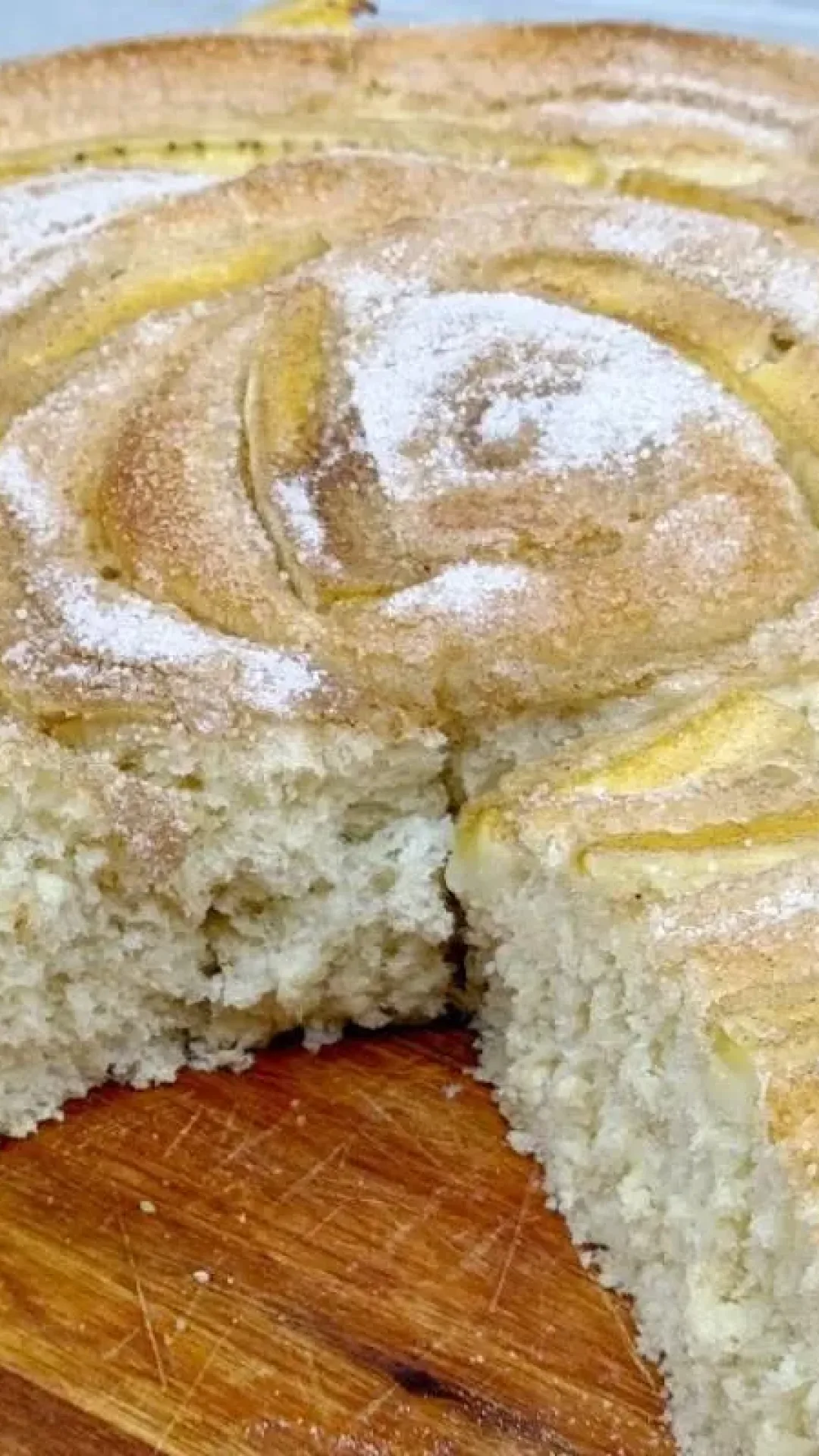 Que tal inovar no café da tarde com esse pão doce de banana maravilhoso