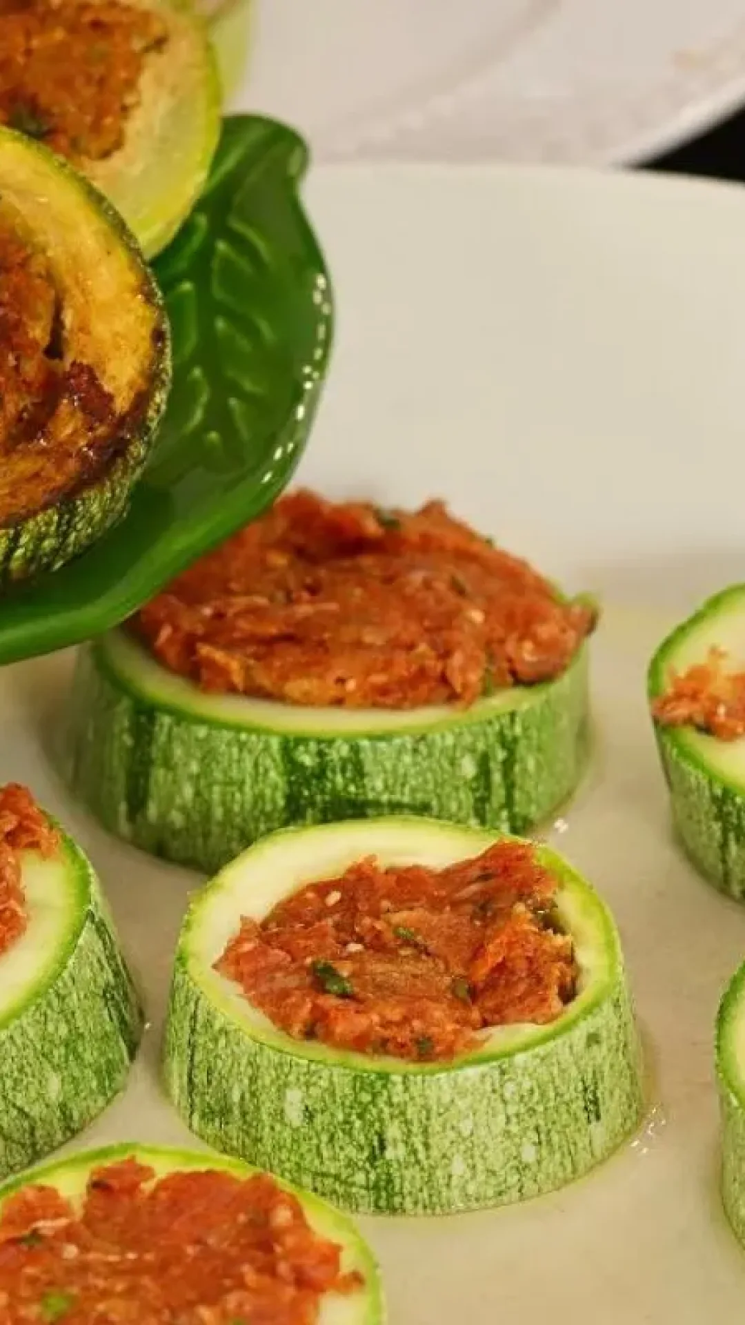 Receita de abobrinha deliciosa e fácil de fazer: parece entradinha de restaurante chique
