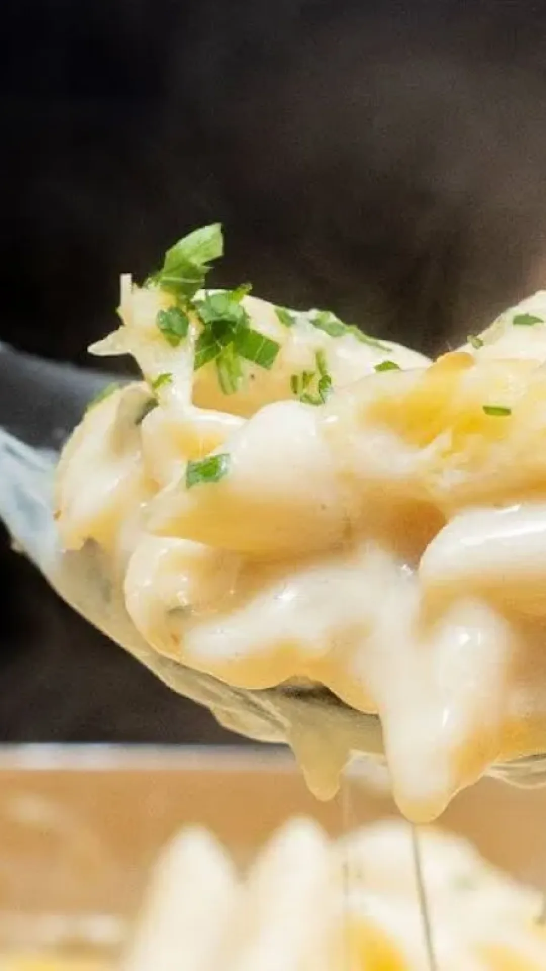 Receita de chef: macarrão com creme de batata cremoso e muito bom para o almoço