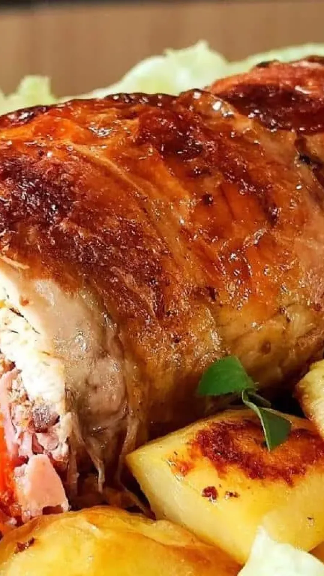 Receita de frango assado diferente: todos os seus convidados vão te pedir a receita completa