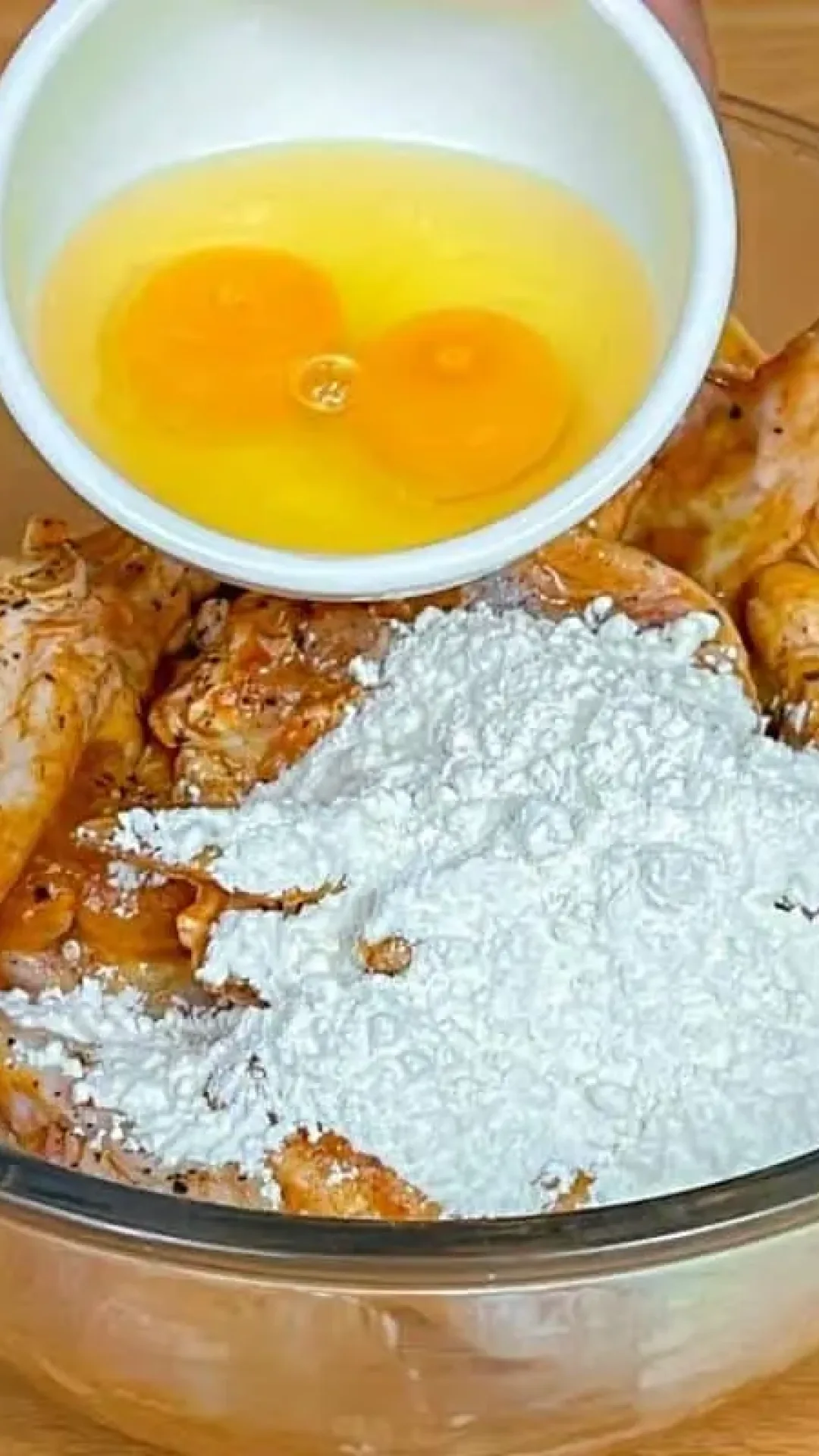 Receita de frango frito que fica sequinho e crocante igual de restaurante