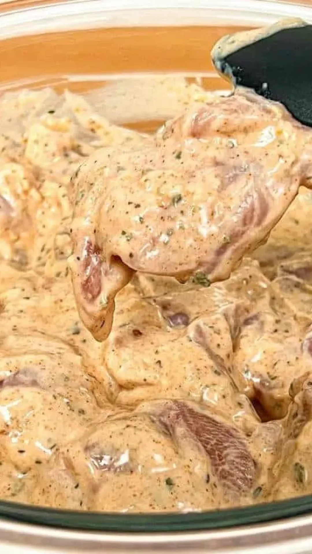 Receita de frango tão fácil e deliciosa que dá para fazer qualquer dia da semana