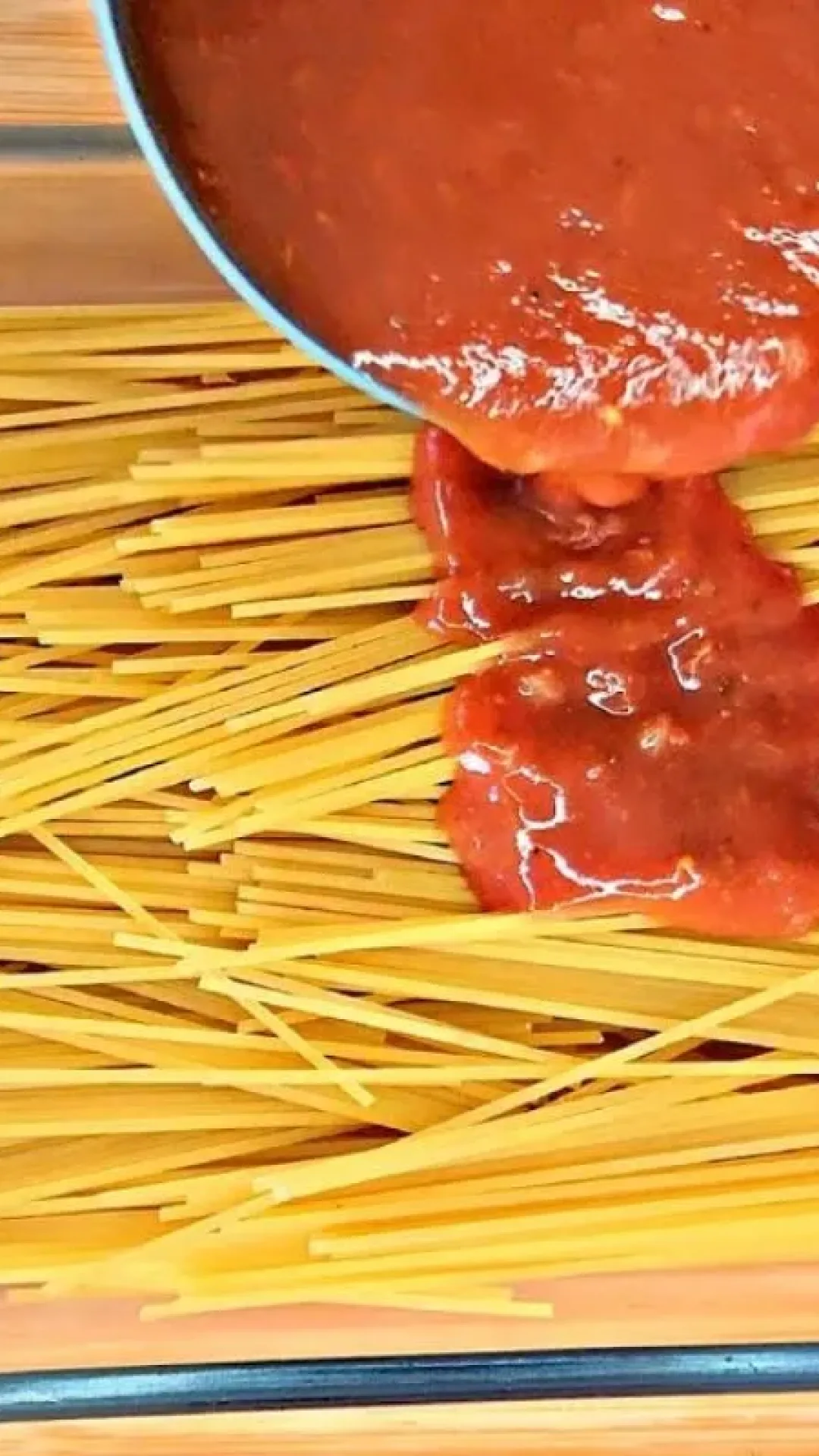 Receita de macarrão delicioso que aprendi com um dono de restaurante italiano