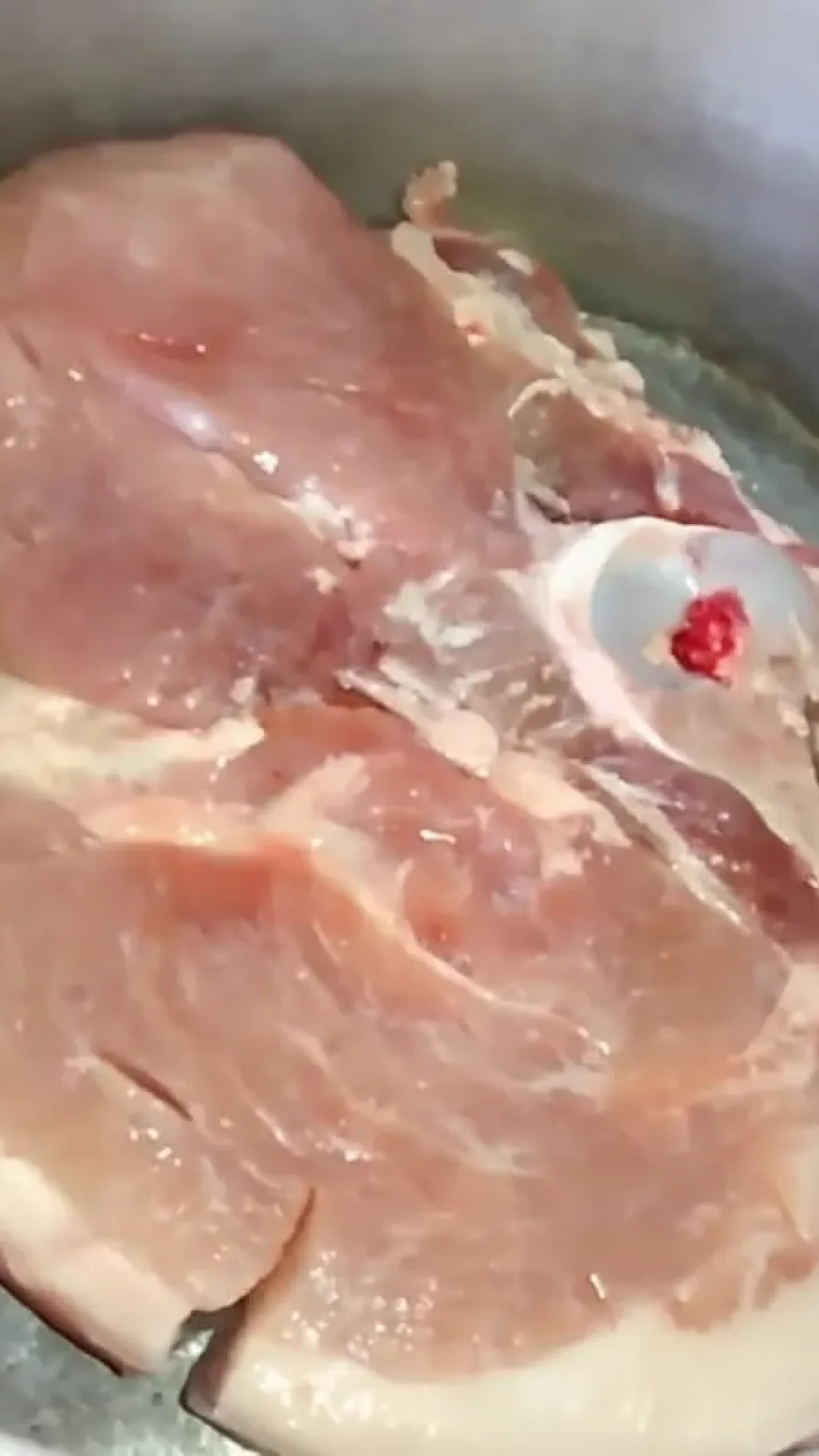 Receita de pernil feito inteiro em 1 panela só
