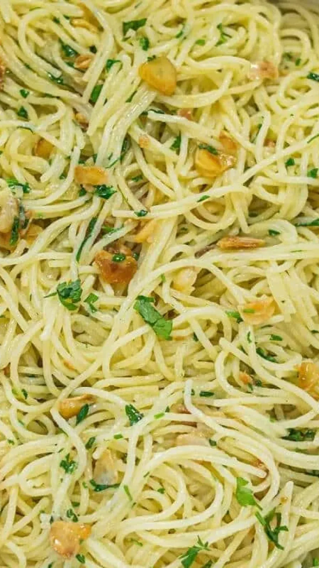 Receita de restaurante para fazer macarrão alho e óleo soltinho e cremoso