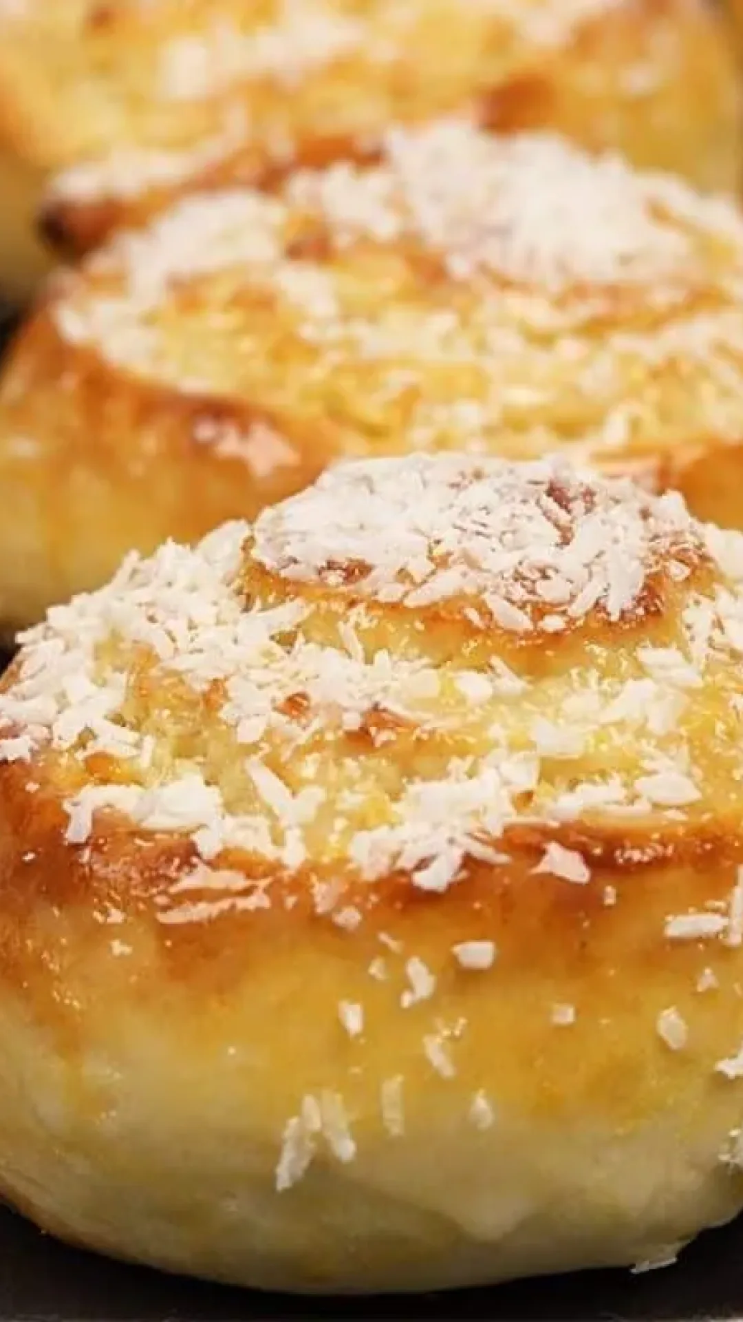 Rosca húngara de coco fofinha e deliciosa que vai deixar todo mundo com vontade só pelo cheiro