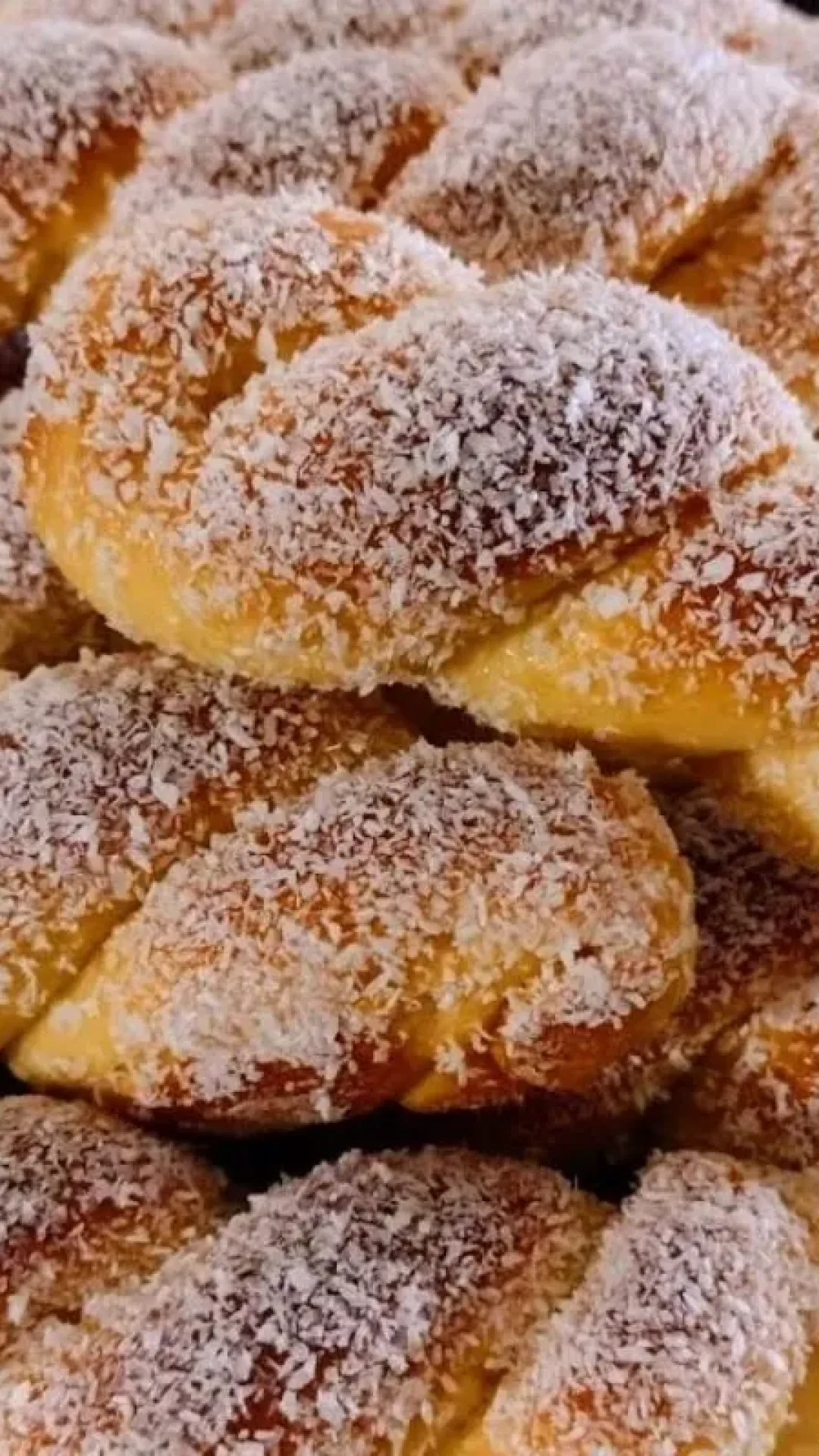 Rosquinha de coco da vovó: tão macia que parece um pedaço de algodão
