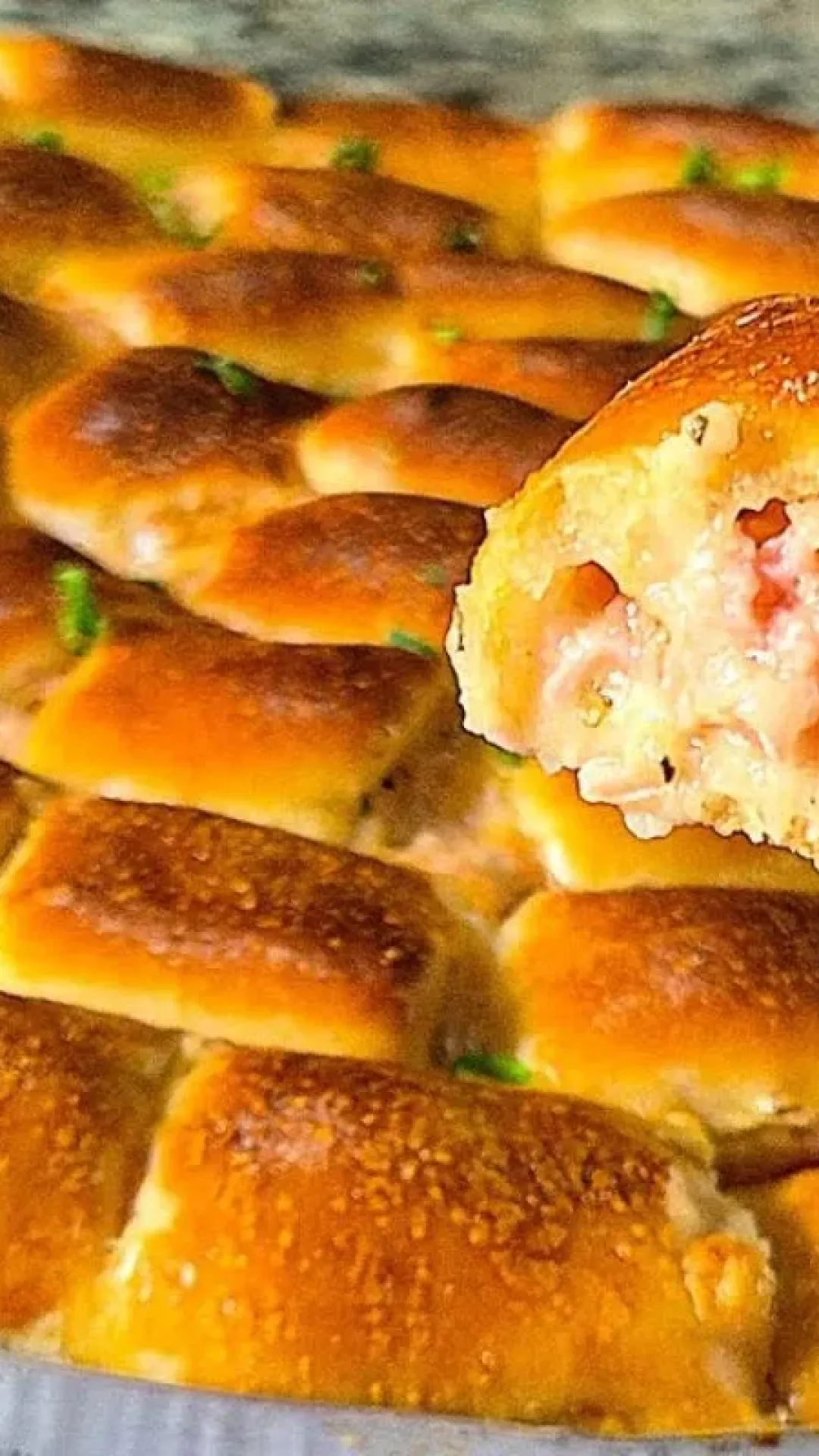Salgado de presunto e queijo igual de padaria com massa perfeita e recheio suculento