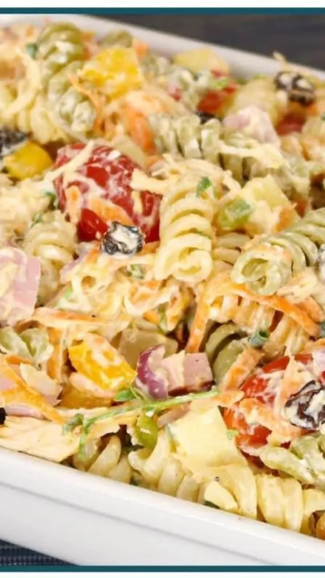 Salpicão com macarrão: uma variação deliciosa e econômica que rende muito para toda a família