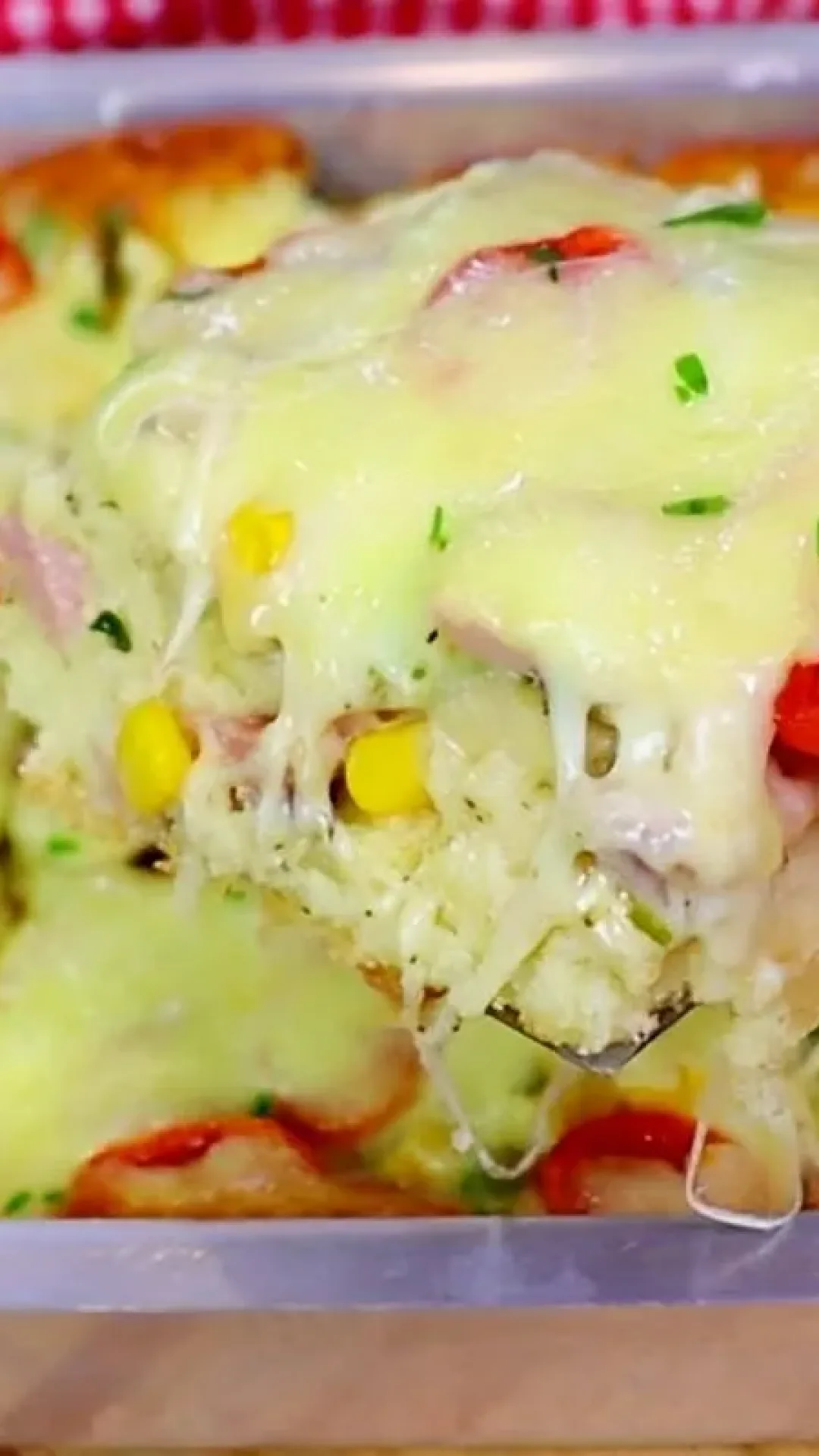Se você tem arroz de ontem pode fazer essa deliciosa torta de arroz cozido e evitar  desperdício