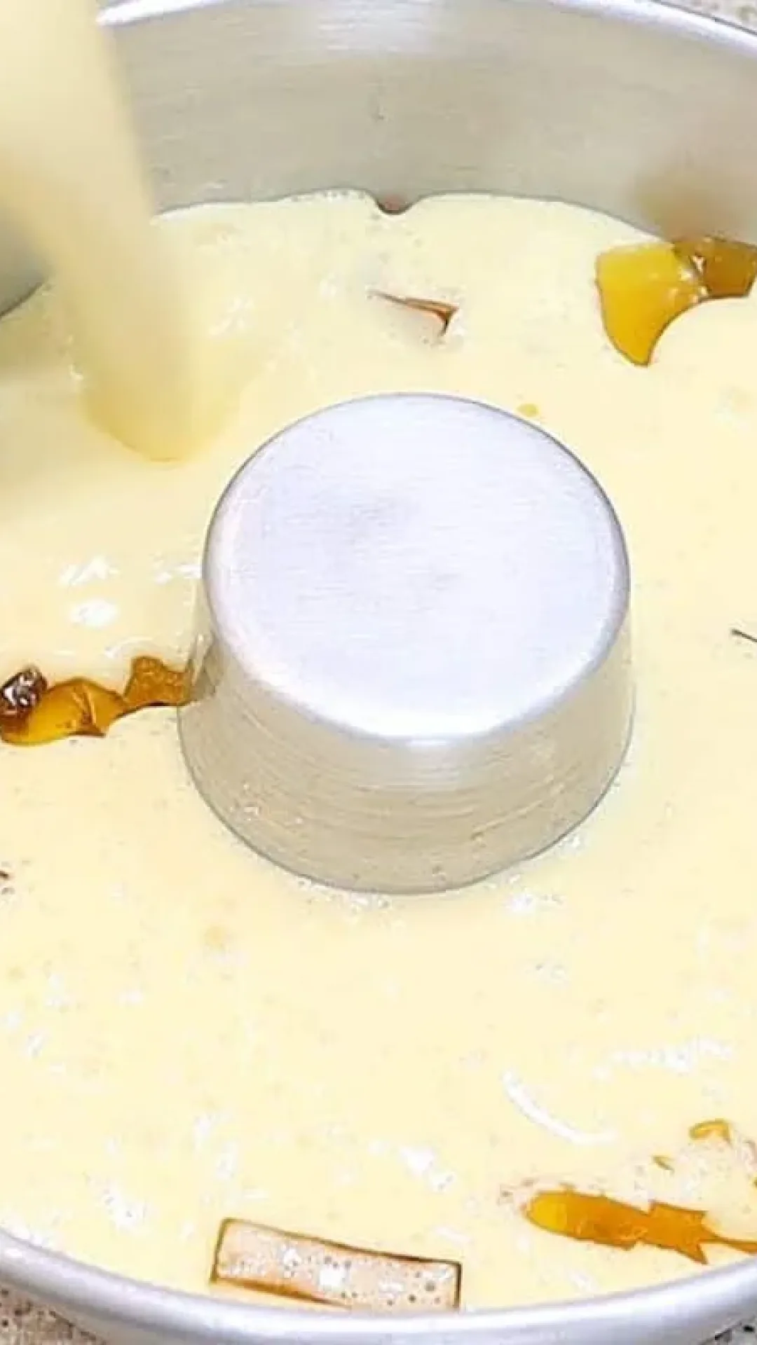 Sobremesa de gelatina que é super cremosa, colorida e deliciosa para refrescar o seu dia