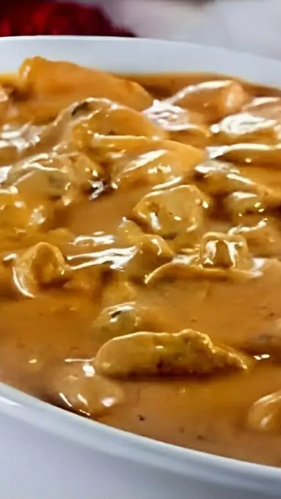 Strogonoff de carne delicioso e fácil de fazer para o seu almoço ou jantar