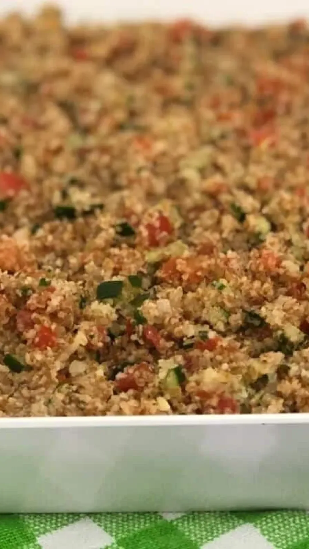 Tabule fácil de fazer e muito refrescante para acompanhar o seu jantar em família