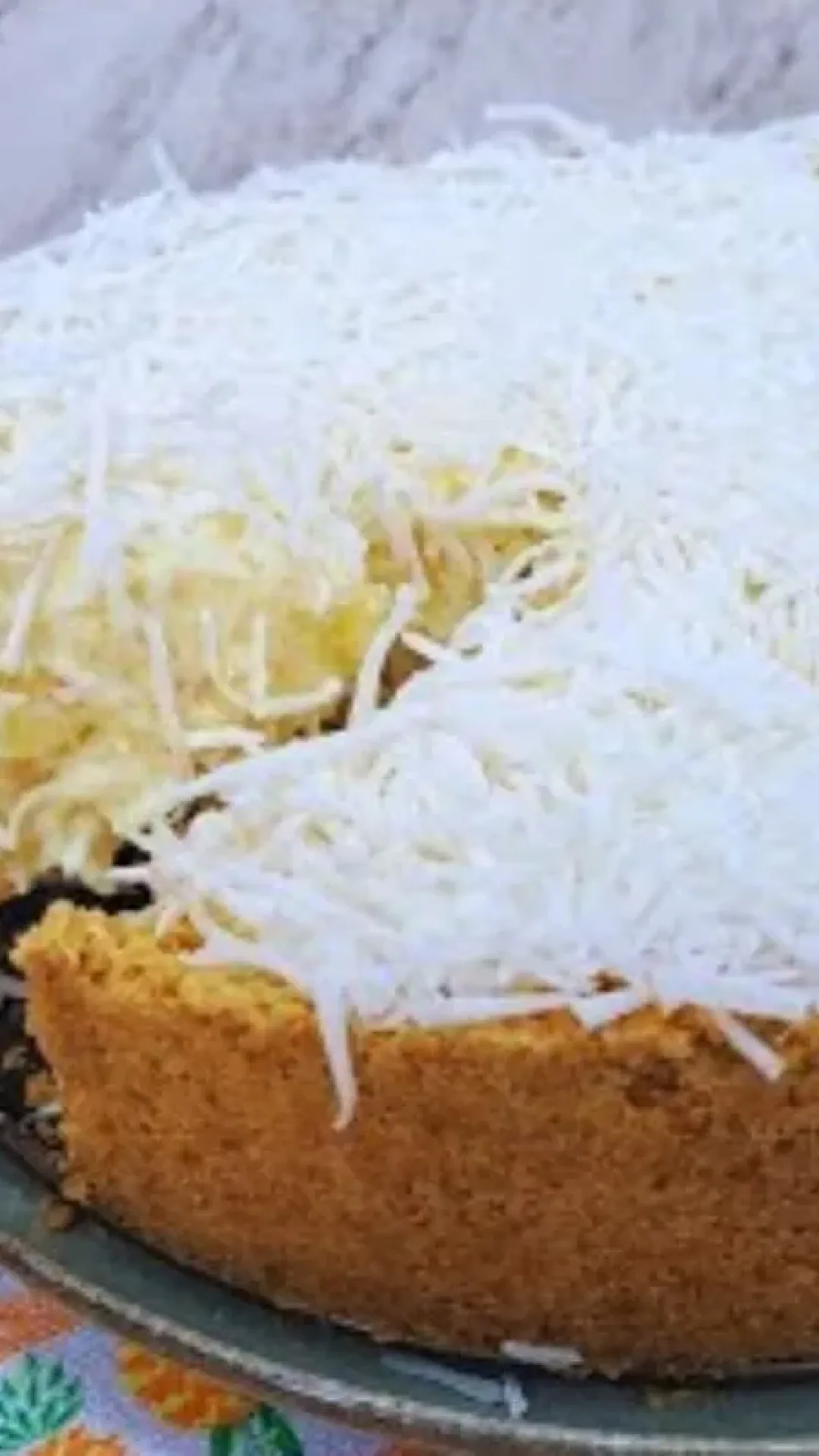 Torta de abacaxi com coco combinando dois sabores perfeitos em uma só sobremesa