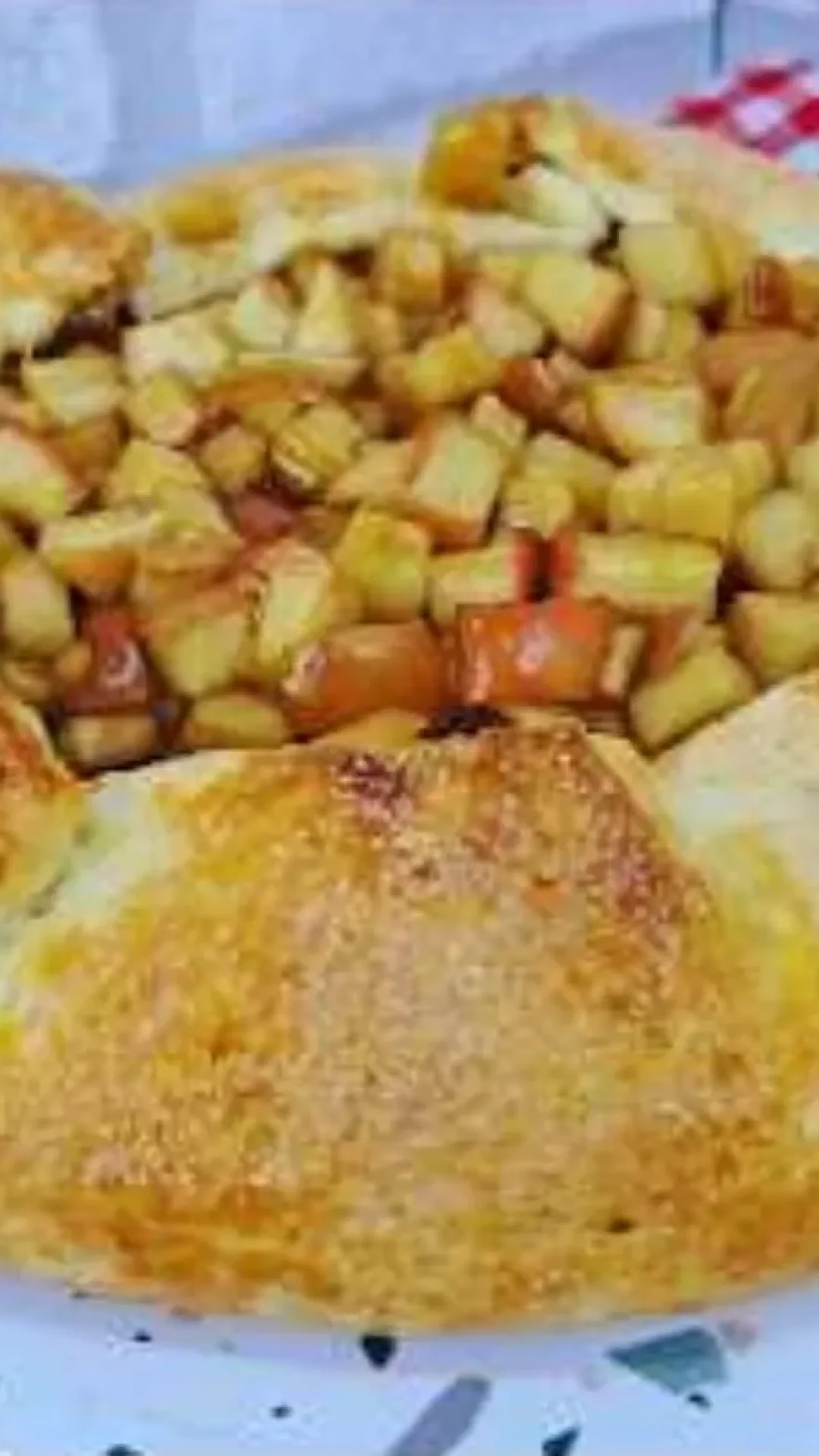 Torta de maçã: com massa que derrete na boca, muito fácil e perfeita para servir no lanche