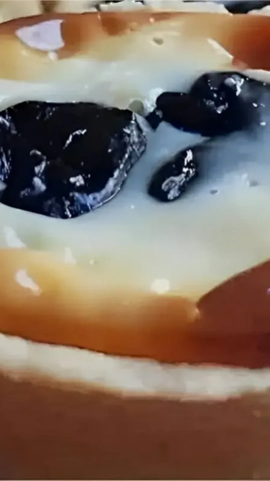 Um sobremesa que deixa todo mundo querendo mais no natal essa tortinha de ameixa fica incrível