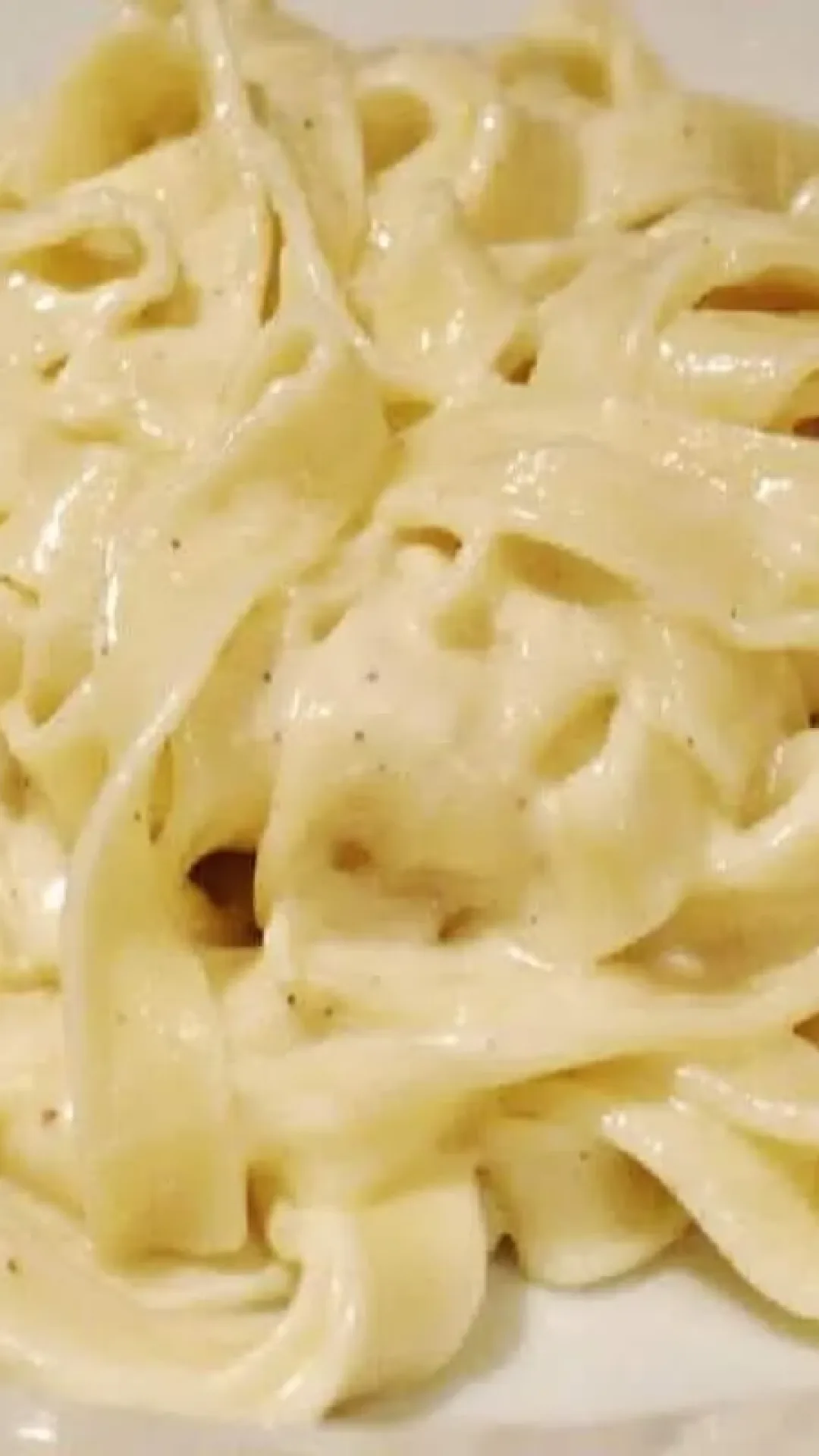 Veja o jeito mais fácil e gostoso de preparar macarrão alho e óleo
