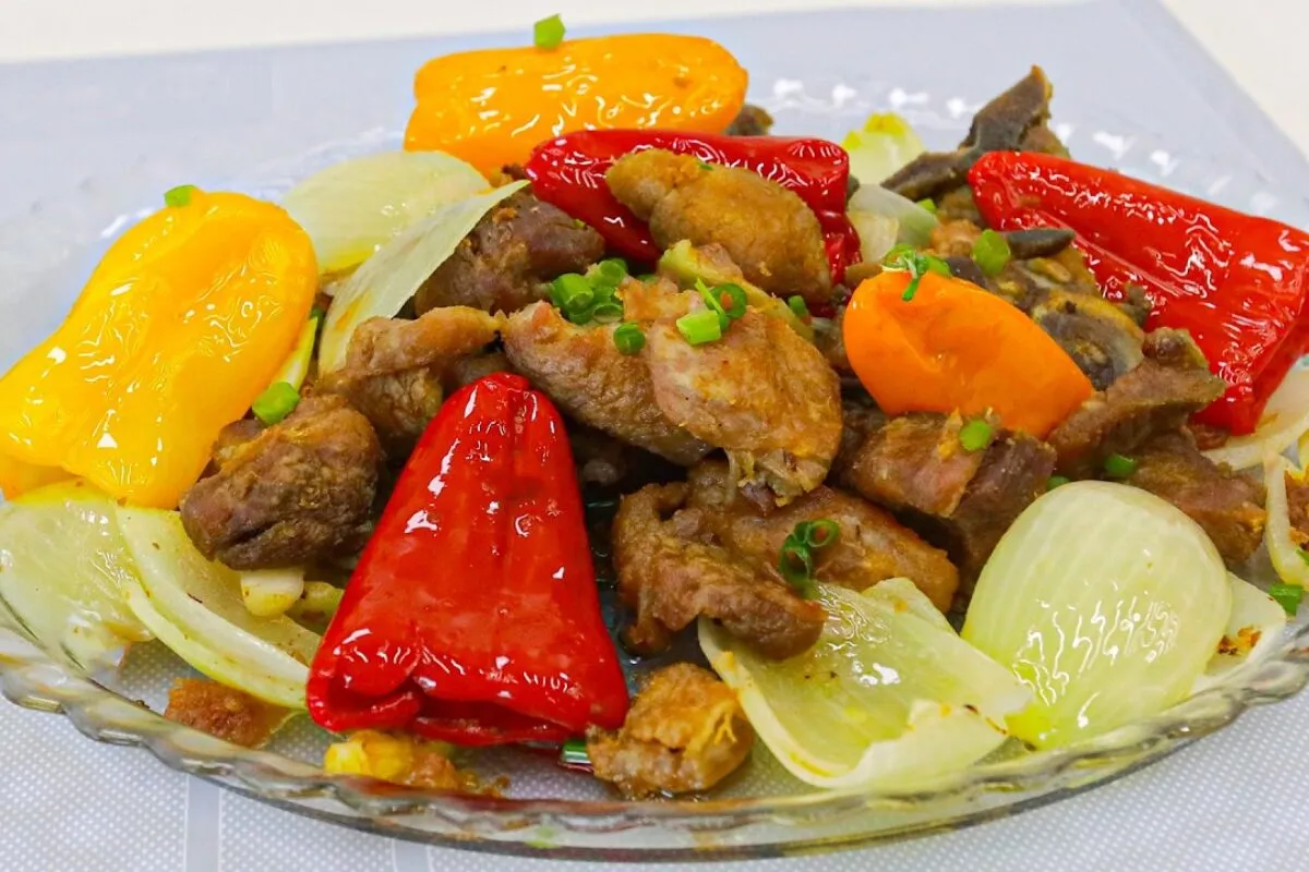 Suã de porco frita: aprendi um jeito de fazer que fica super suculenta e saborosa