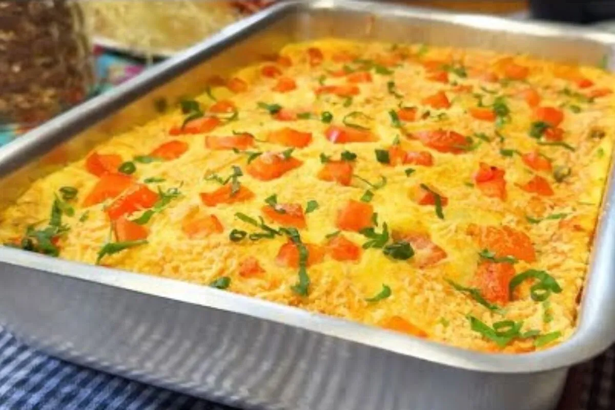 Torta cremosa de batata feita no forno com poucos ingredientes e pronta em minutos