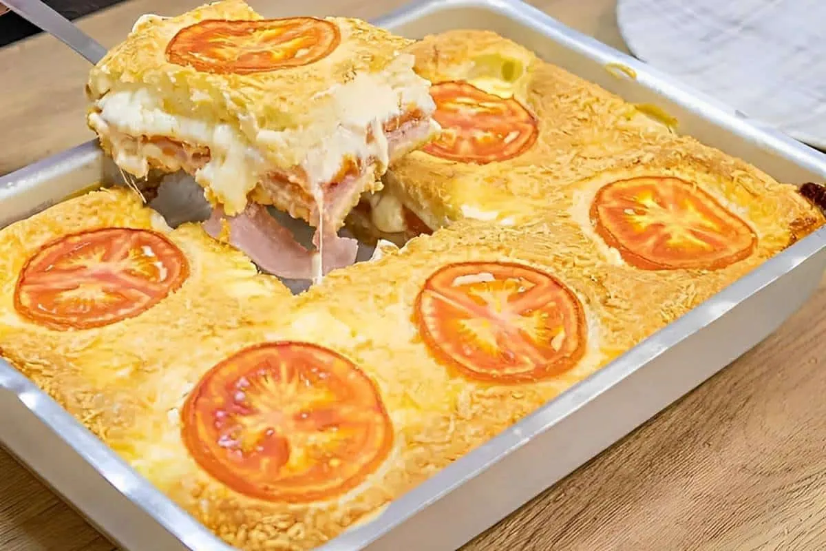 Torta de bauru de liquidificador fácil de fazer e perfeita para o lanche de toda a família
