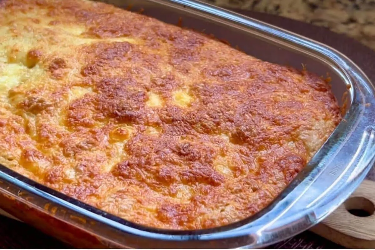 Torta de frango sem farinha de trigo, desmancha na boca e é super fácil de fazer
