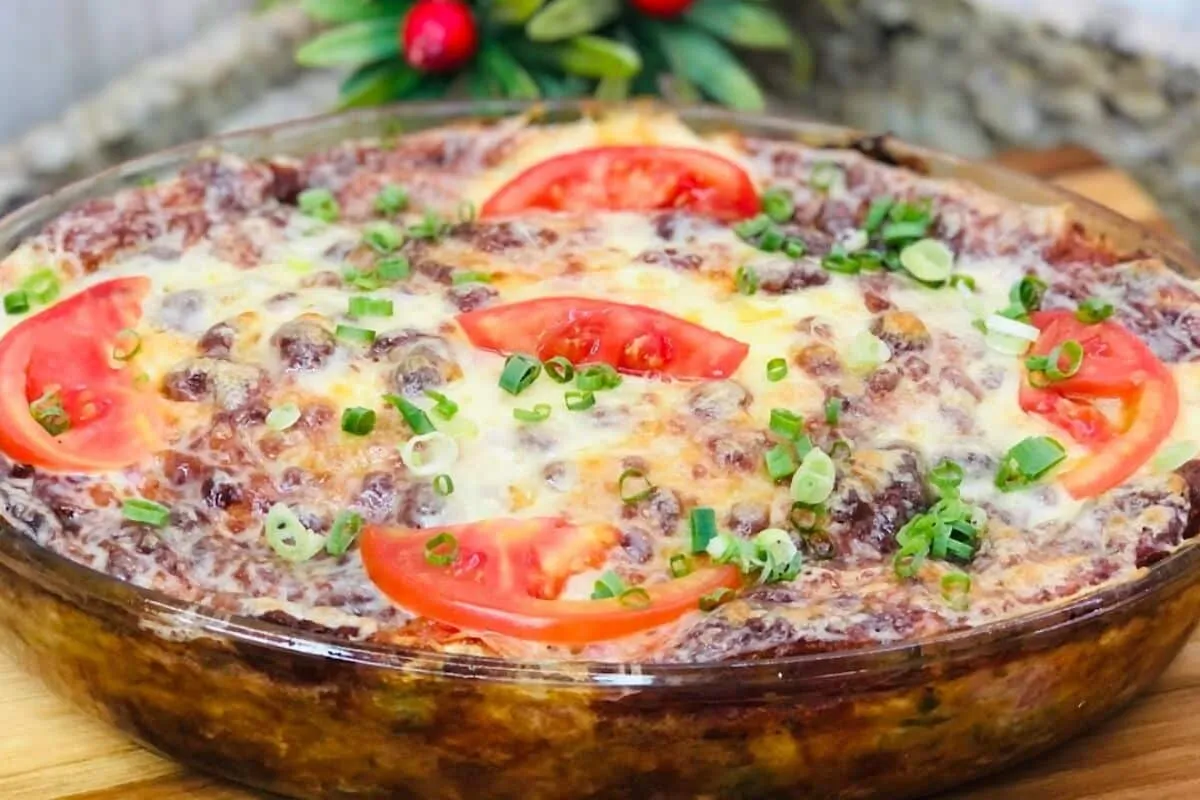 Torta de repolho cremosa feita de um jeito fácil e rápido que fica muito saborosa