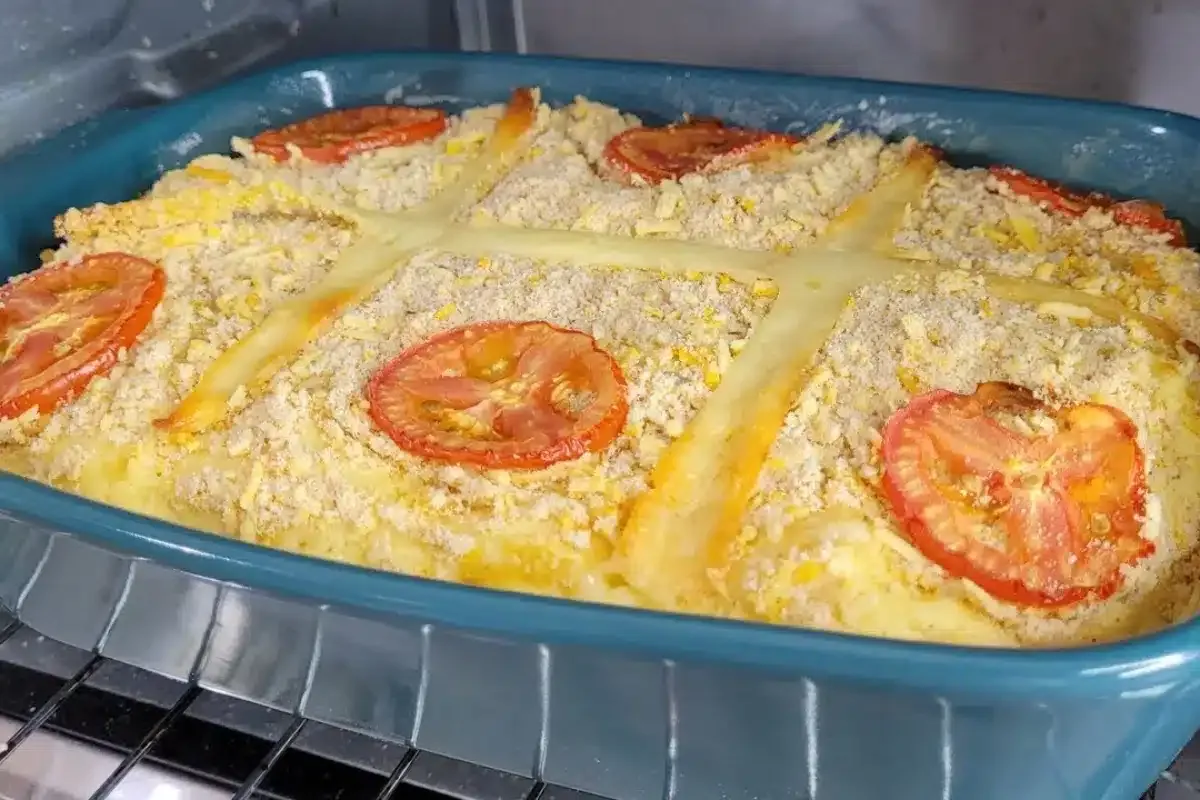 Torta de sardinha: a melhor massa de liquidificador fácil e simples para fazer um lanche salgado e delicioso.