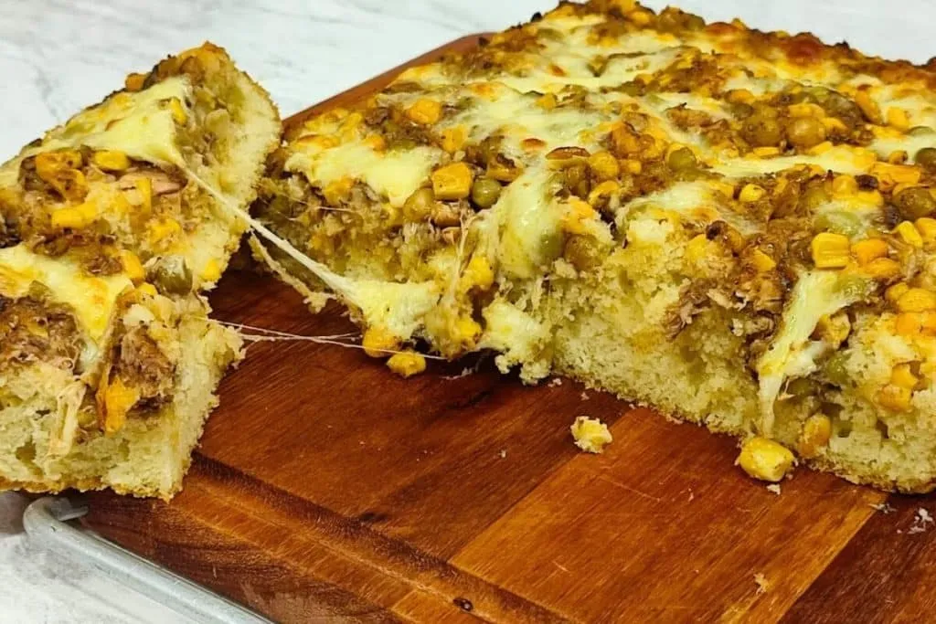 Torta de sardinha deliciosa desse jeito dá até para você substituir o jantar