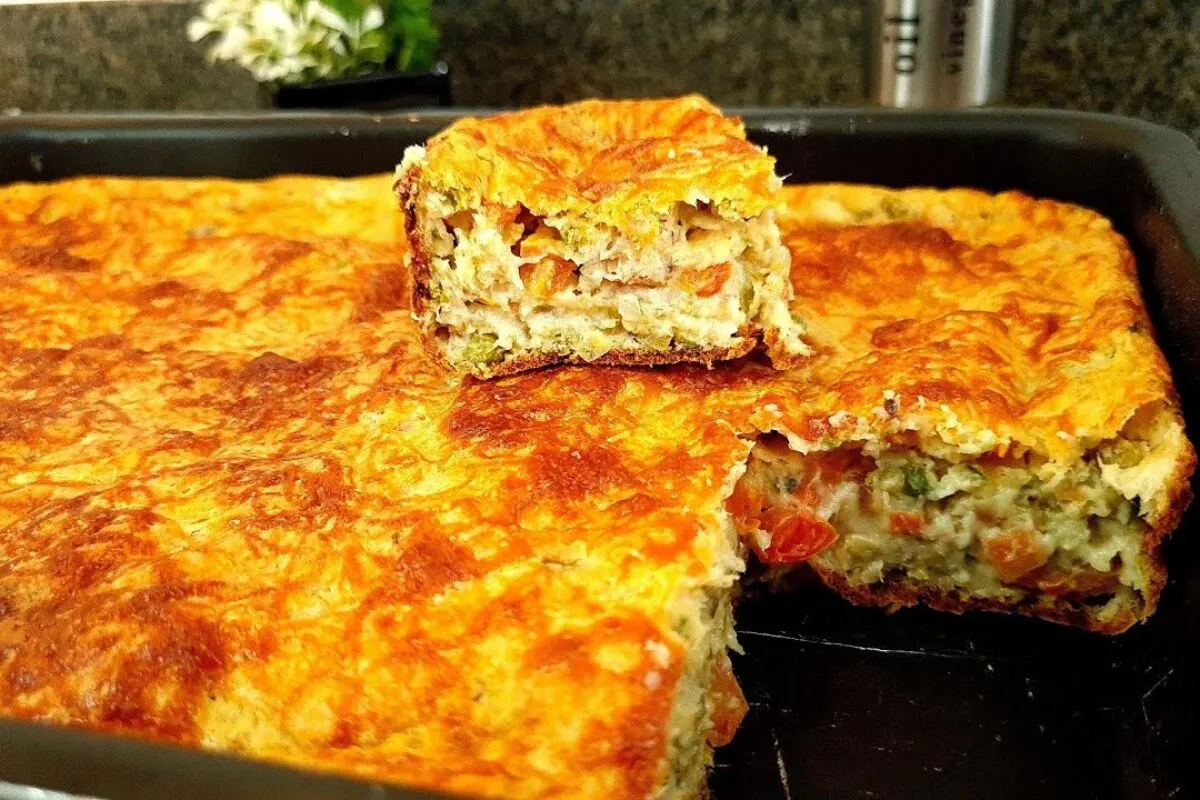 Torta de sardinha tradicional igual da vovó feita no liquidificador fácil e muito saborosa
