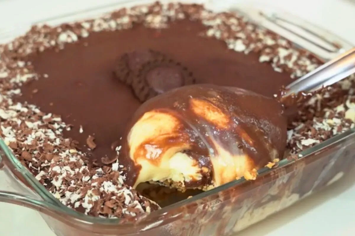 Torta Holandesa de travessa mais cremosa da internet: fácil demais para fazer em casa