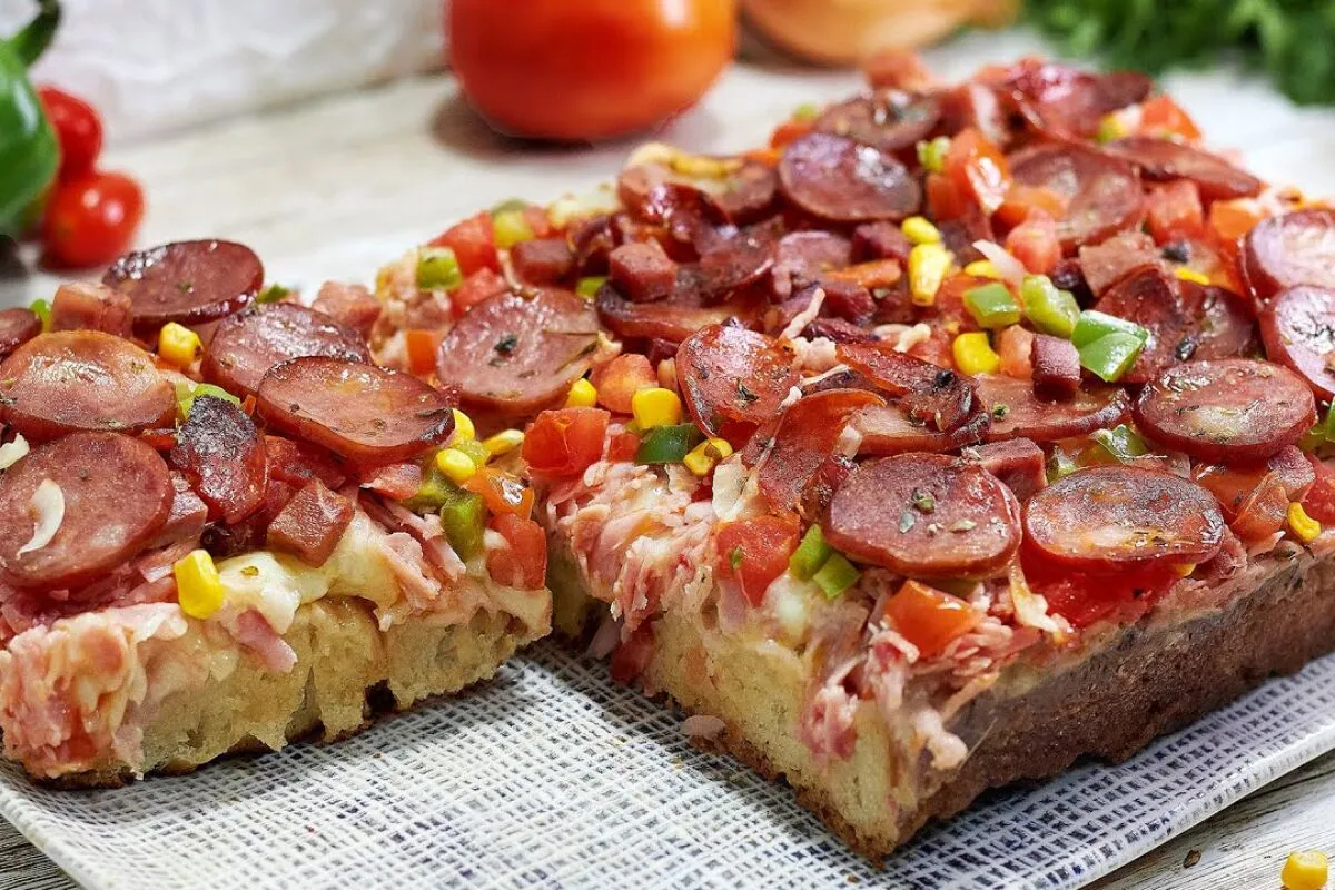 Torta italiana salgada com massa deliciosa que não precisa sovar