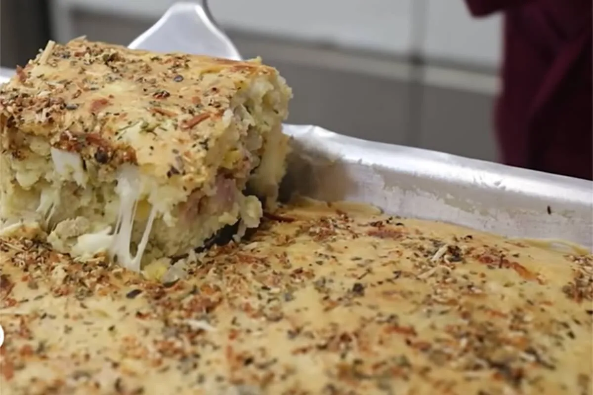 Torta salgada para lanche: fiz a melhor e mais fácil que existe, é só misturar e assar