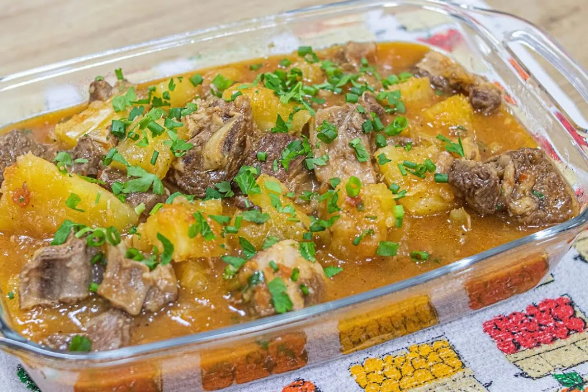 Vaca atolada: aprenda a preparar esse prato clássico, suculento e muito saboroso para o seu almoço