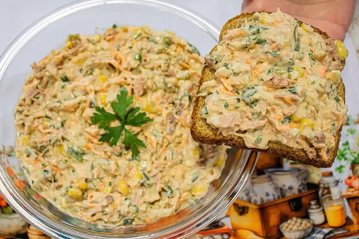 Você precisa experimentar esse patê de atum muito saboroso para comer no lanche
